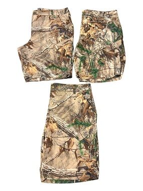 Men's Clothing Bundle of 3 Realtree Camo Shorts Size L